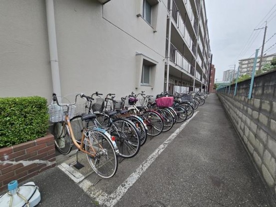 apartment 大阪府守口市外島町
地図を見る