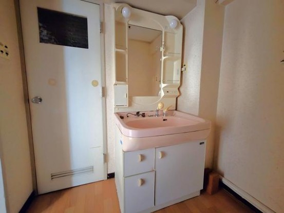 apartment 大阪府守口市外島町
地図を見る