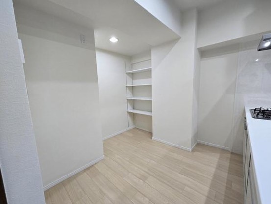 apartment 大阪府吹田市西御旅町
地図を見る