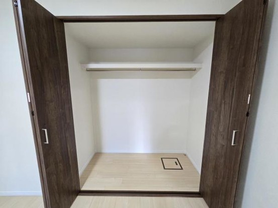 apartment 大阪府吹田市西御旅町
地図を見る