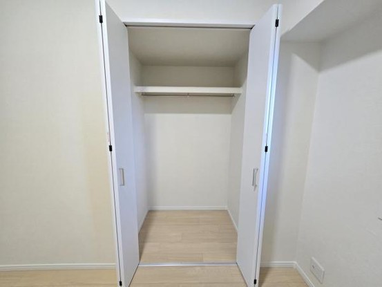 apartment 大阪府吹田市西御旅町
地図を見る