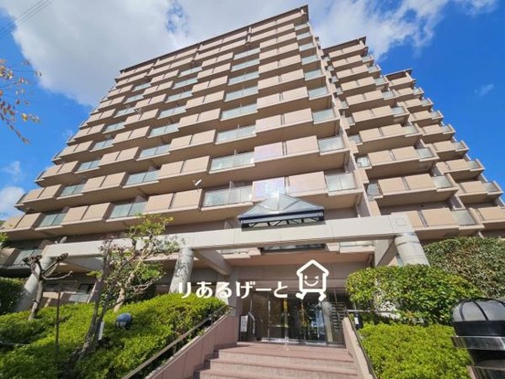 apartment 大阪府吹田市西御旅町
地図を見る