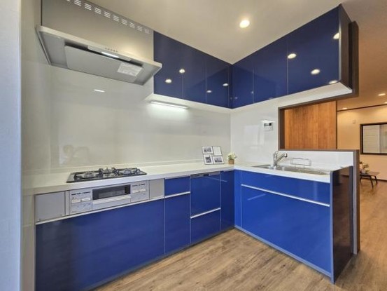 detached 大阪府大東市泉町１丁目
地図を見る