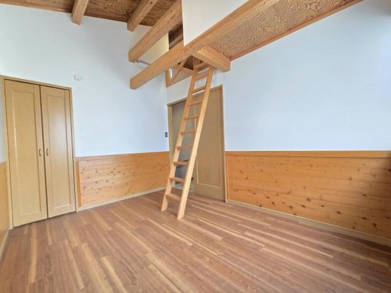 detached 大阪府吹田市朝日町
地図を見る