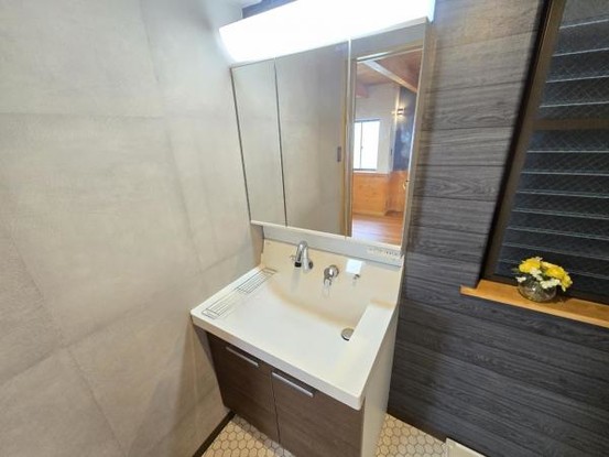 detached 大阪府吹田市朝日町
地図を見る