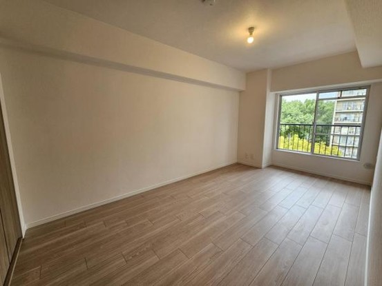 apartment 大阪府吹田市新芦屋上
地図を見る