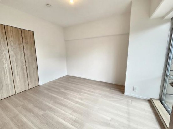 apartment 大阪府吹田市新芦屋上
地図を見る