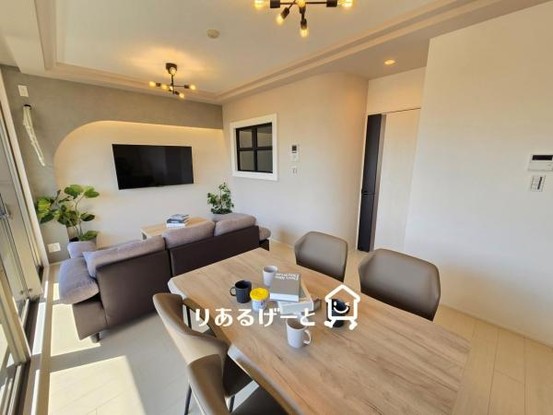 apartment 大阪府吹田市津雲台７丁目
地図を見る