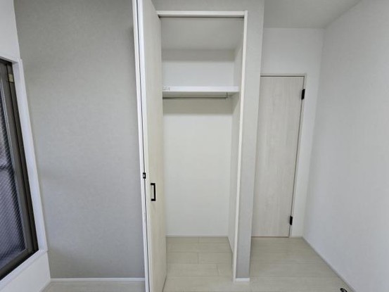 apartment 大阪府吹田市津雲台７丁目
地図を見る