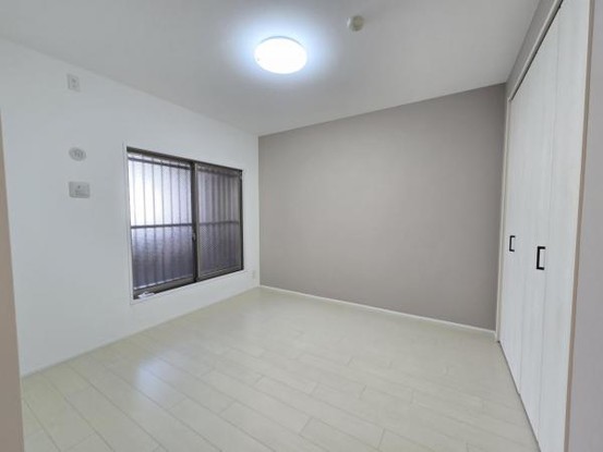 apartment 大阪府吹田市津雲台７丁目
地図を見る