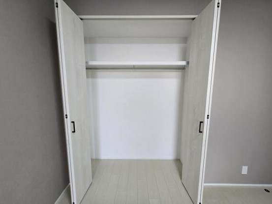 apartment 大阪府吹田市津雲台７丁目
地図を見る