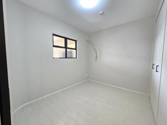 apartment 大阪府吹田市津雲台７丁目
地図を見る