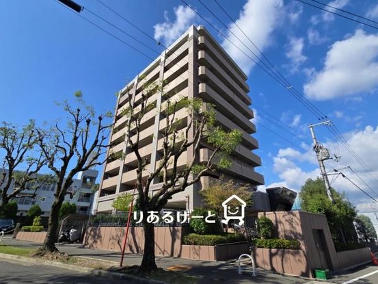 apartment 大阪府吹田市津雲台７丁目
地図を見る