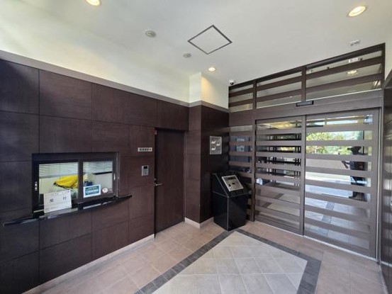 apartment 大阪府吹田市津雲台７丁目
地図を見る