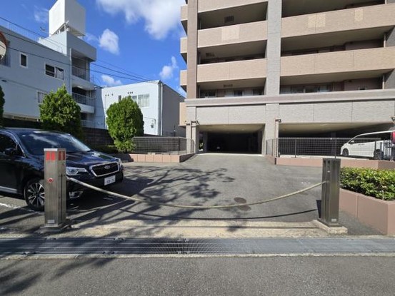 apartment 大阪府吹田市津雲台７丁目
地図を見る