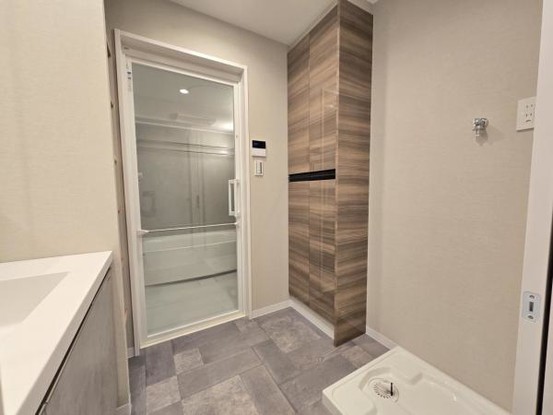 apartment 大阪府吹田市津雲台７丁目
地図を見る