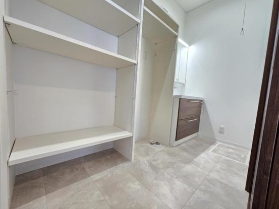 detached 大阪府東大阪市御厨南２丁目
地図を見る