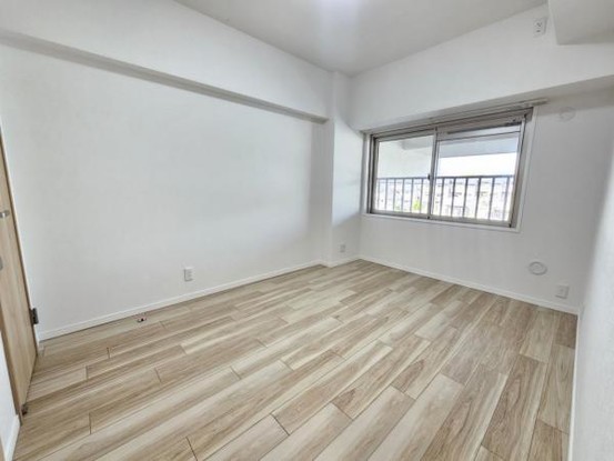 apartment 大阪府吹田市山田西２丁目
地図を見る