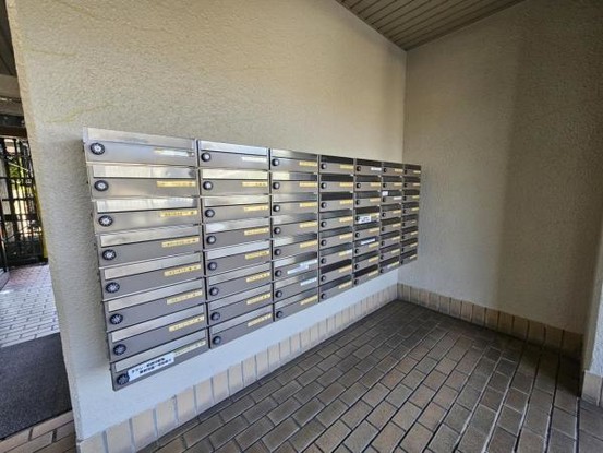 apartment 大阪府吹田市山田西２丁目
地図を見る