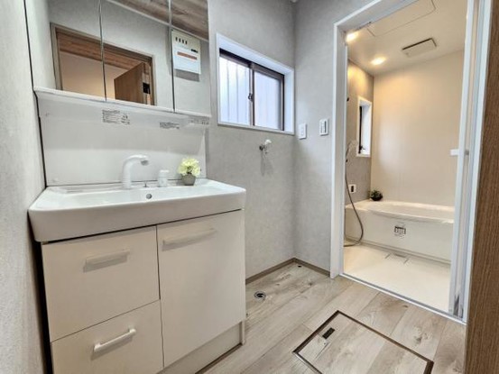 detached 大阪府守口市南寺方中通１丁目
地図を見る