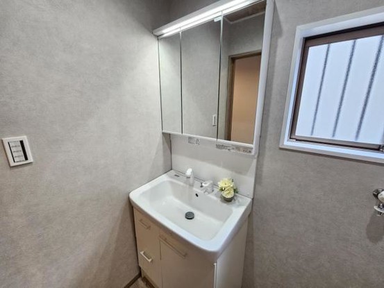 detached 大阪府守口市南寺方中通１丁目
地図を見る