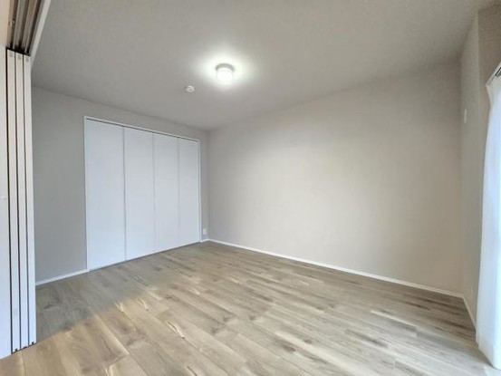 apartment 大阪府吹田市江の木町
地図を見る