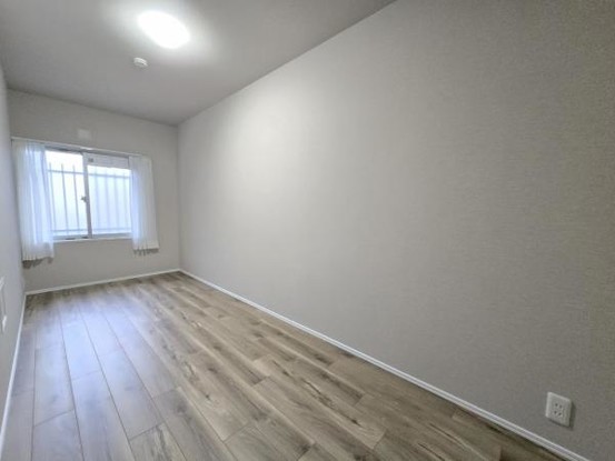 apartment 大阪府吹田市江の木町
地図を見る