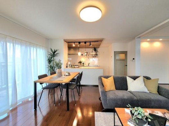 apartment 大阪府吹田市山田西２丁目
地図を見る