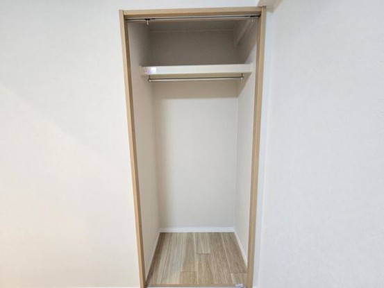 apartment 大阪府東大阪市西岩田３丁目
地図を見る