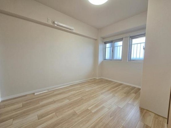 apartment 大阪府東大阪市西岩田３丁目
地図を見る