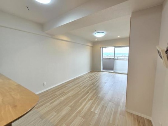 apartment 大阪府東大阪市西岩田３丁目
地図を見る