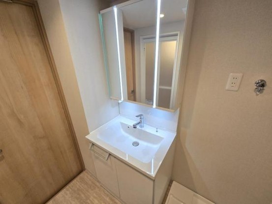 apartment 大阪府東大阪市西岩田３丁目
地図を見る