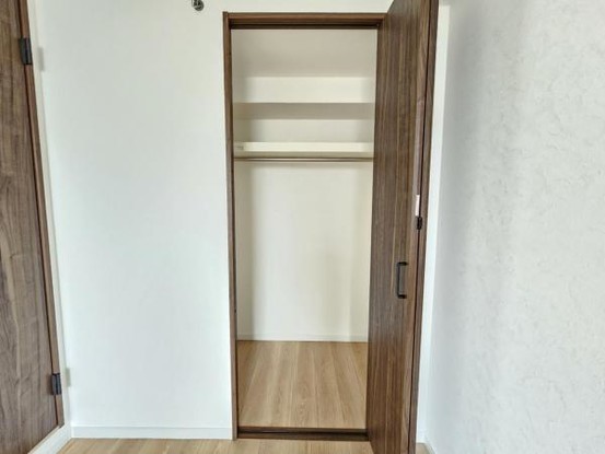 apartment 大阪府守口市寺内町１丁目
地図を見る