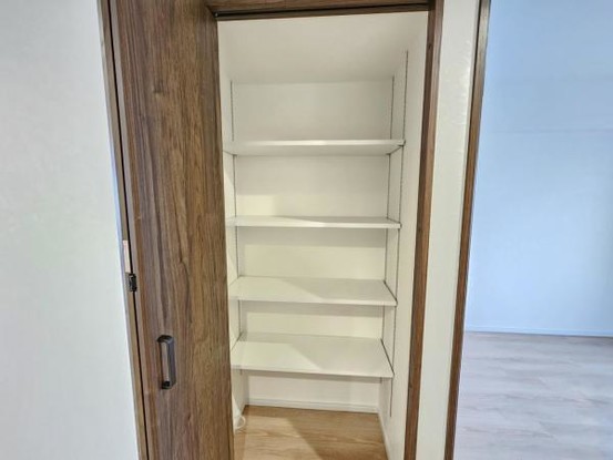 apartment 大阪府守口市寺内町１丁目
地図を見る