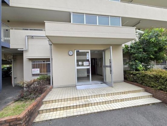 apartment 大阪府守口市寺内町１丁目
地図を見る