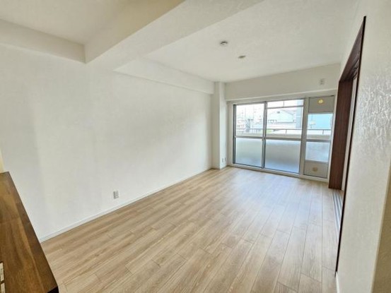 apartment 大阪府守口市寺内町１丁目
地図を見る