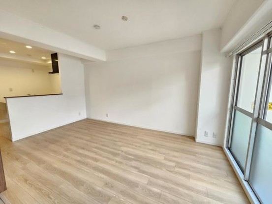 apartment 大阪府守口市寺内町１丁目
地図を見る