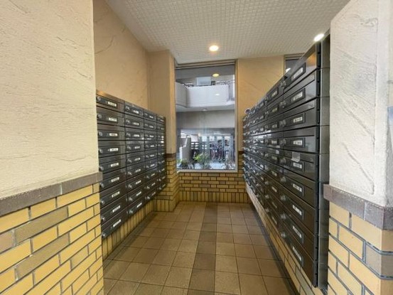 apartment 大阪府東大阪市西岩田３丁目
地図を見る