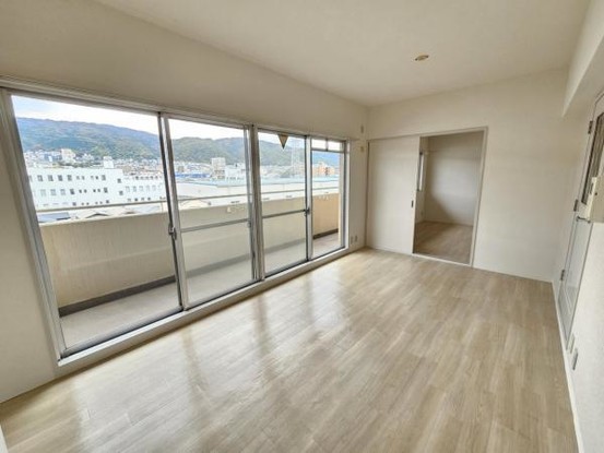 apartment 大阪府東大阪市西石切町５丁目
地図を見る