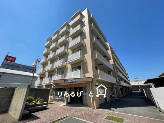 apartment 大阪府東大阪市西石切町５丁目
地図を見る