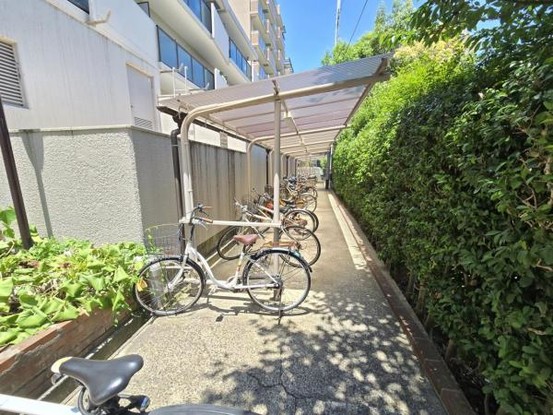 apartment 大阪府吹田市新芦屋下
地図を見る