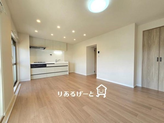 apartment 大阪府吹田市山田西２丁目
地図を見る