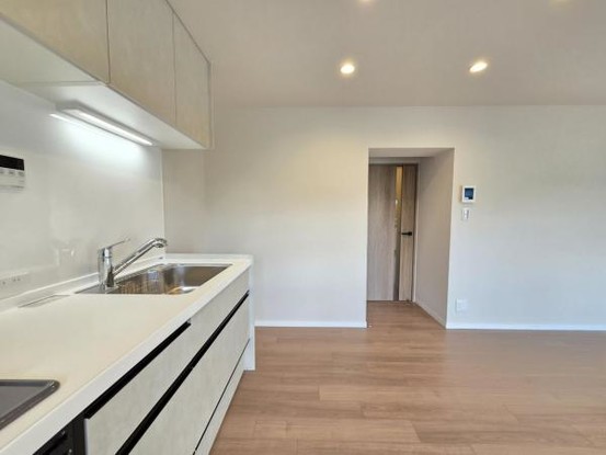 apartment 大阪府吹田市山田西２丁目
地図を見る