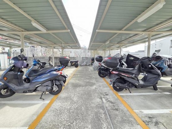 apartment 大阪府吹田市山田西２丁目
地図を見る