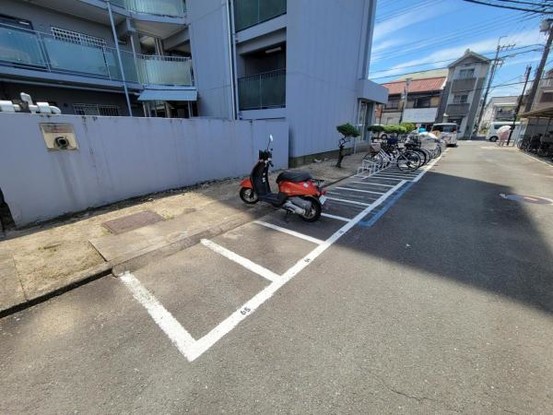 apartment 大阪府門真市浜町
地図を見る
