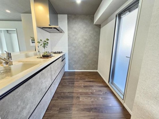 apartment 大阪府東大阪市西岩田３丁目
地図を見る