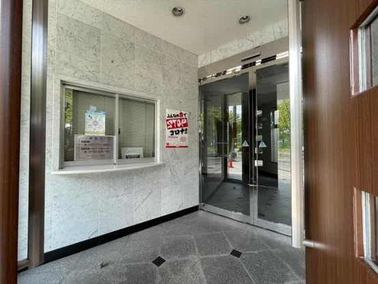 apartment 大阪府東大阪市西岩田３丁目
地図を見る