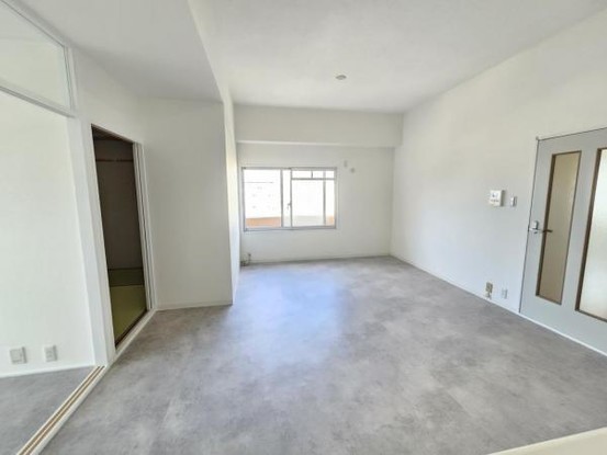apartment 大阪府東大阪市友井５丁目
地図を見る