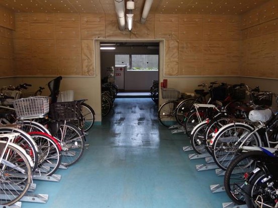 apartment 大阪府吹田市春日４丁目
地図を見る