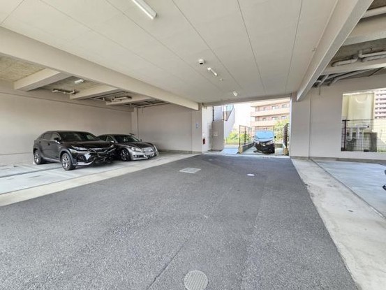 apartment 大阪府東大阪市西石切町２丁目
地図を見る